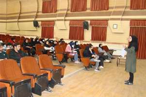 آشنایی دانشجویان دانشکده پرستاری حضرت زهرا(س) آباده با پویش ملی سلامت