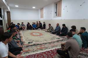 بازدید شبانه رئیس دانشکده پرستاری آباده از خوابگاه پسران