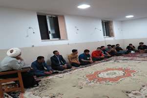 بازدید شبانه و سرزده رئیس دانشکده پرستاری آباده از خوابگاه دانشجویی پسران